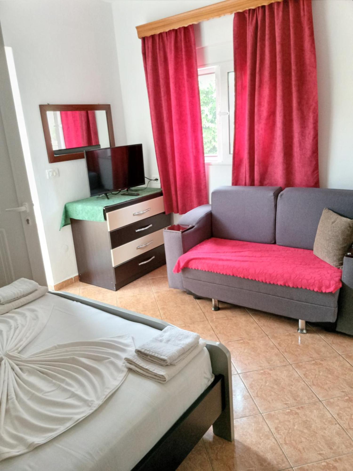 Vila Zogaj Ksamil Oda fotoğraf